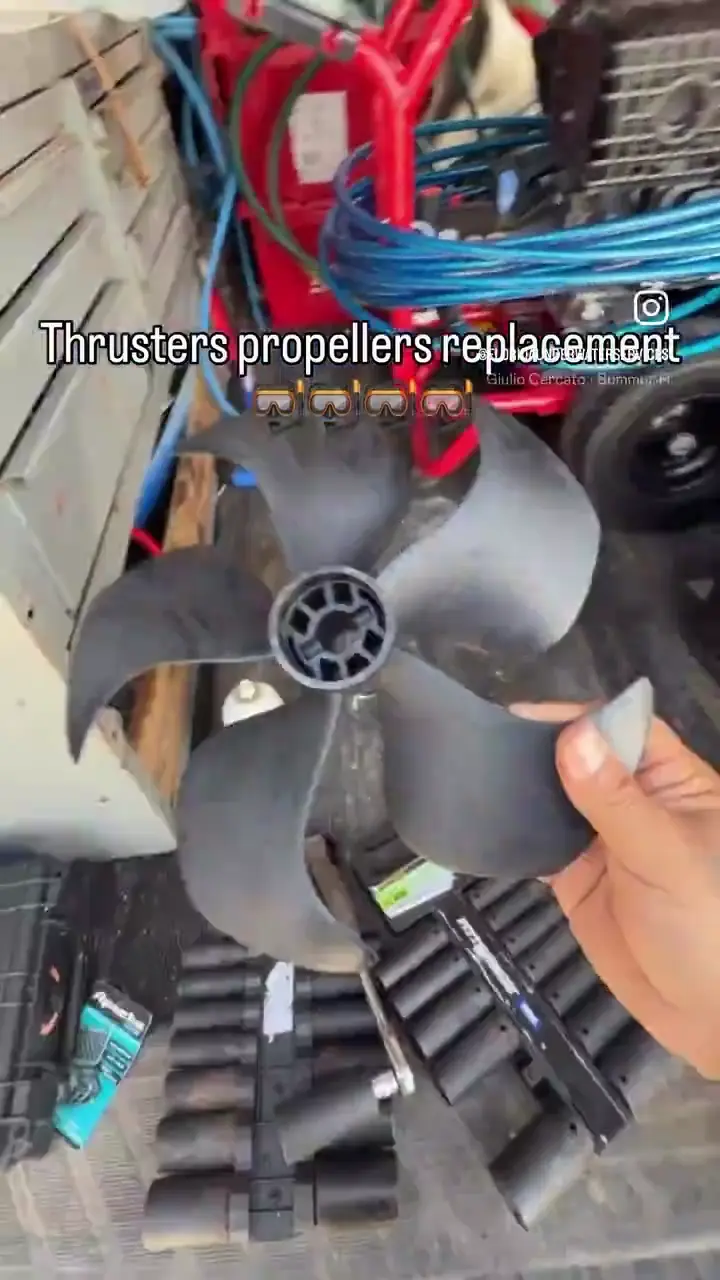 Thruster propeller replacement video preview